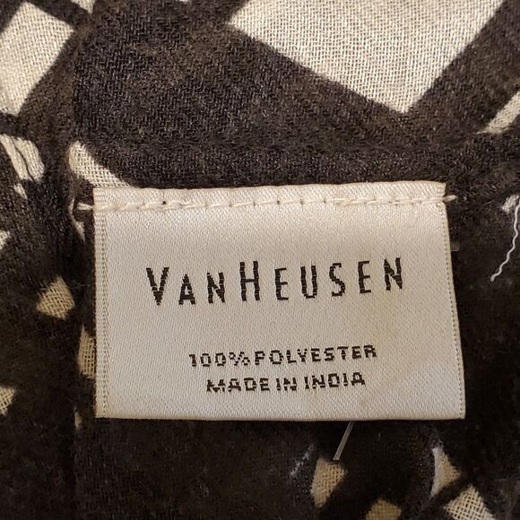 Van Heusen Unisex Infinity Scarf Plaid Black White Lightweight Loop Fall Winter - Picture 3 of 4